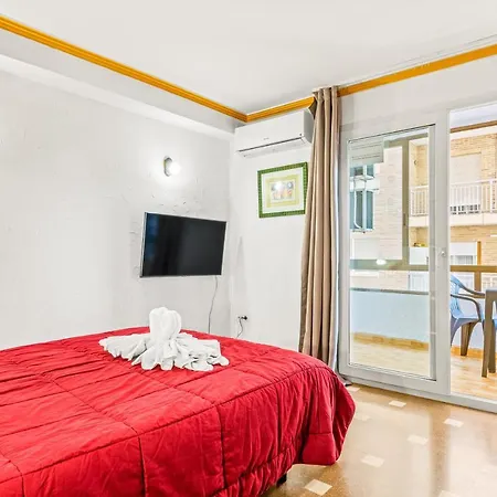 Unique 1-2 טורבייחה